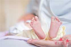 深圳代生孩子供卵试管，【深圳供卵医院地址】分享一下生宝宝过程
